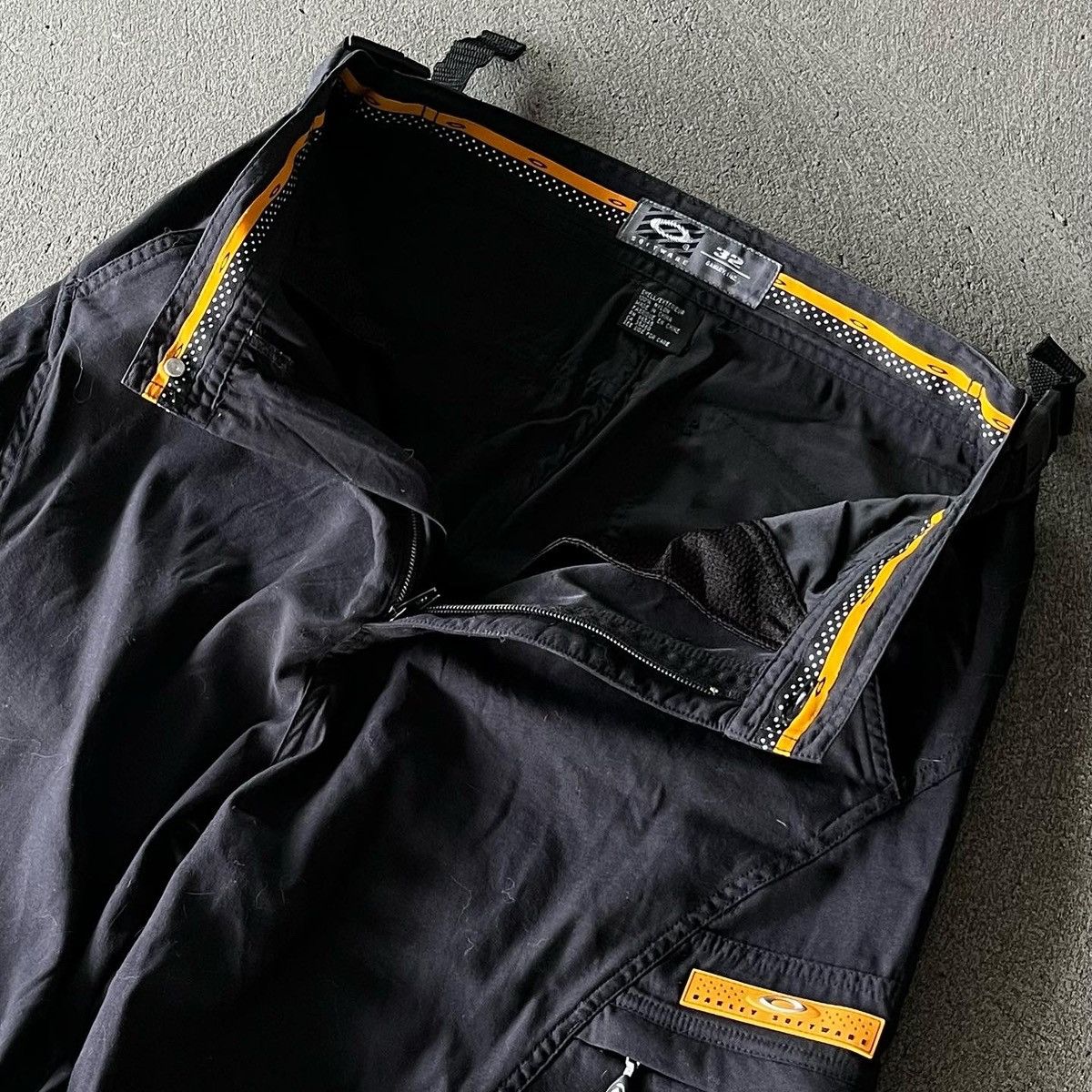 Oakley × Vintage Oakley Software cargo pants Size US 32 / EU 48 - 5 Thumbnail