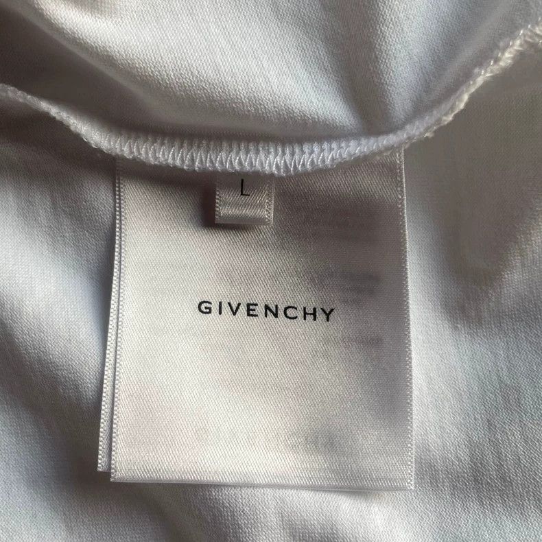 Givenchy Givenchy 23 Models of Floral Printed T-shirts, size L 2506- Size US L / EU 52-54 / 3 - 4 Thumbnail