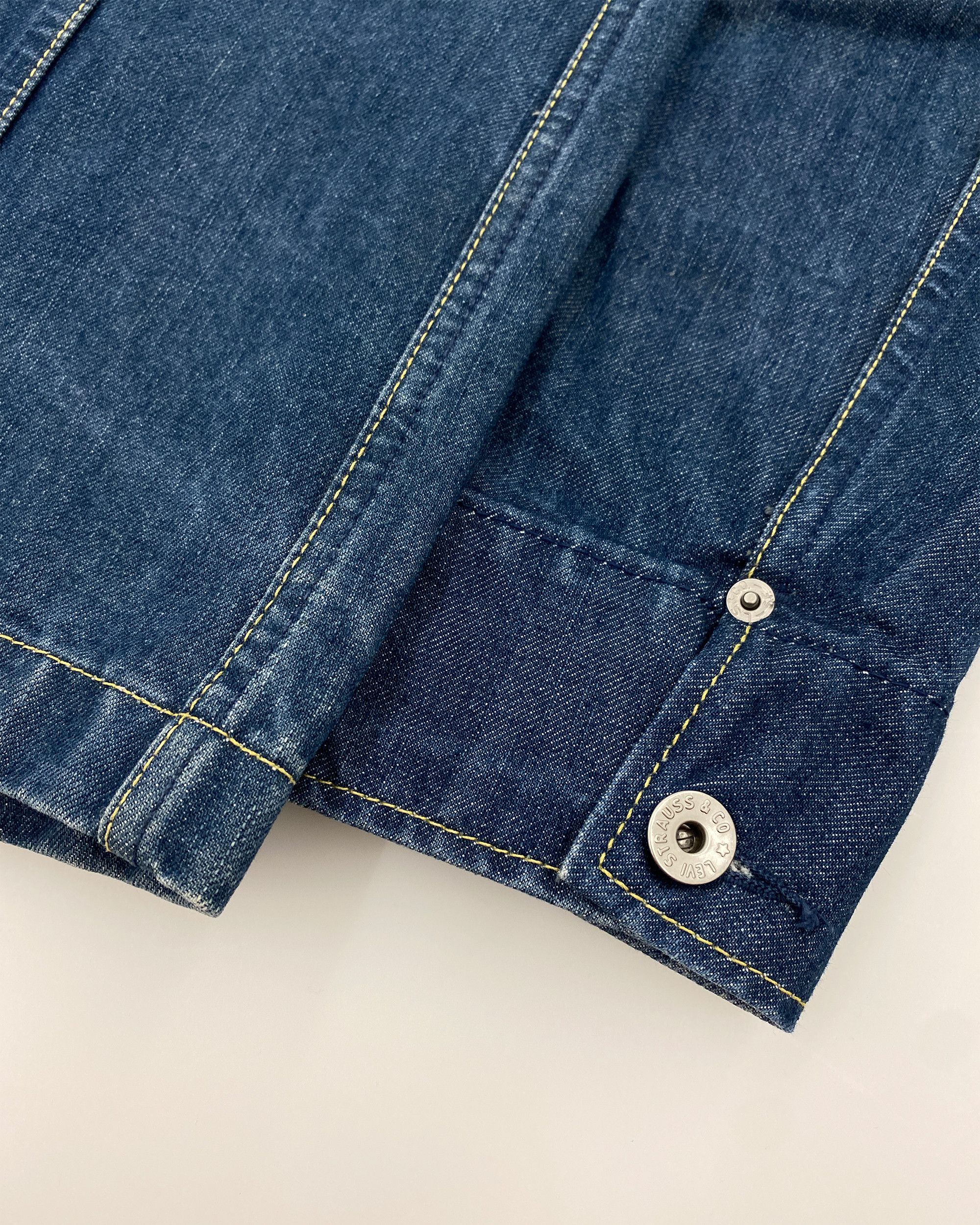 Levi's × Vintage 1990s Sample Denim Jacket Size US XL / EU 56 / 4 - 5 Thumbnail