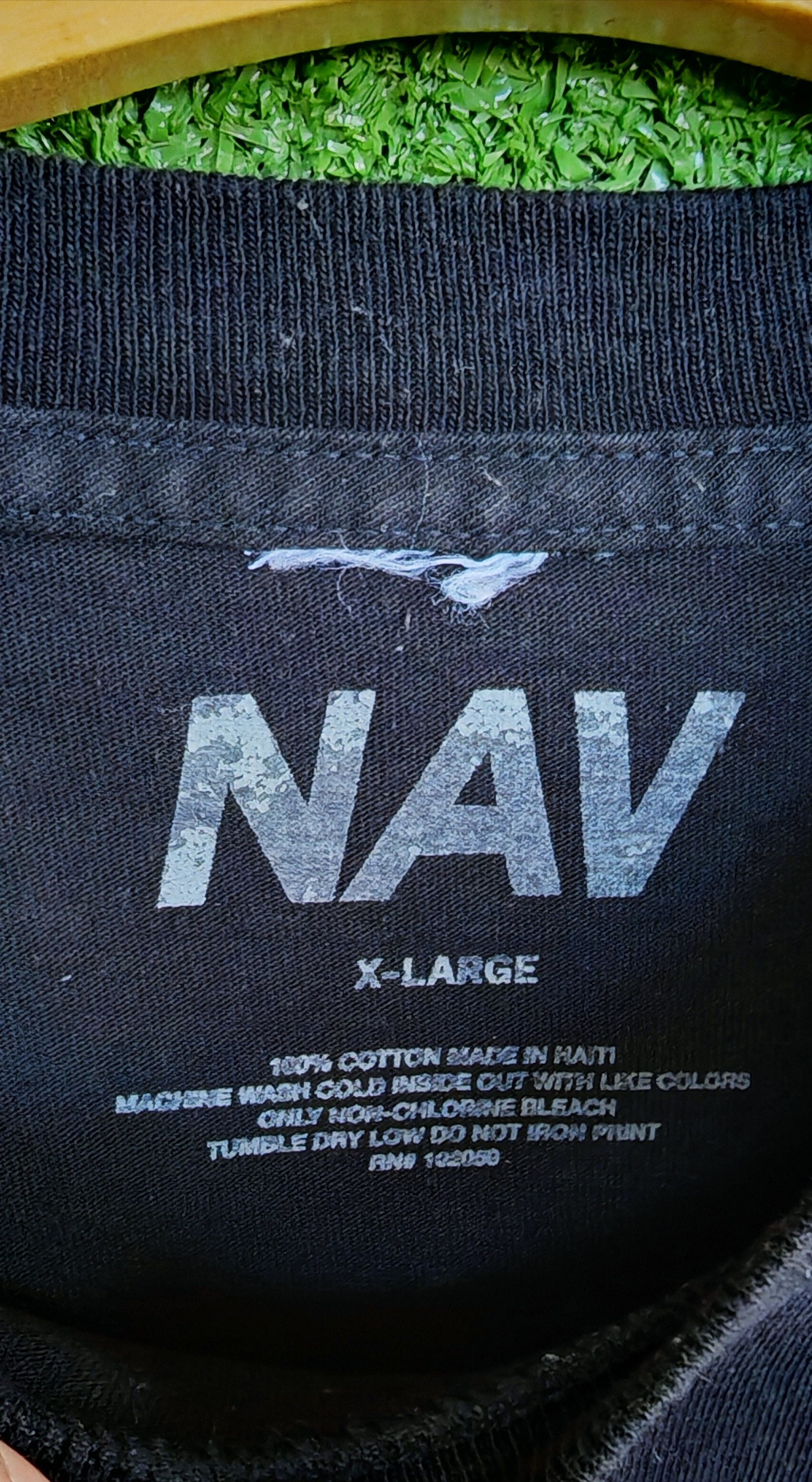 NAV × Vlone Nav x vlone "Bad Habits" tee Size US XL / EU 56 / 4 - 5 Thumbnail