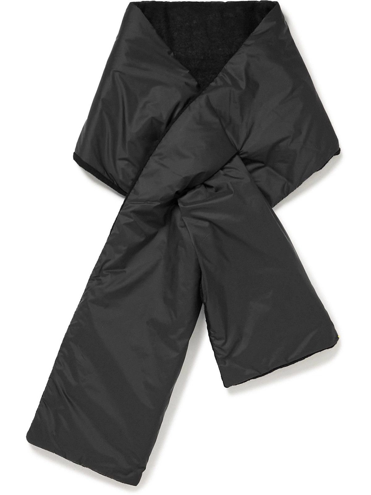 Officine Generale o1mle1025 Size: OS / Reversible Padded Scarf in Black Size ONE SIZE - 1 Thumbnail