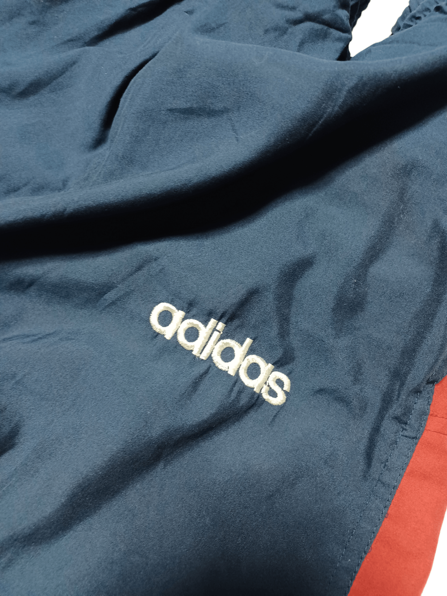 Adidas ADIDAS VINTAGE DISTRESSED 90S NYLON TRACK PANTS Size US 34 / EU 50 - 3 Thumbnail