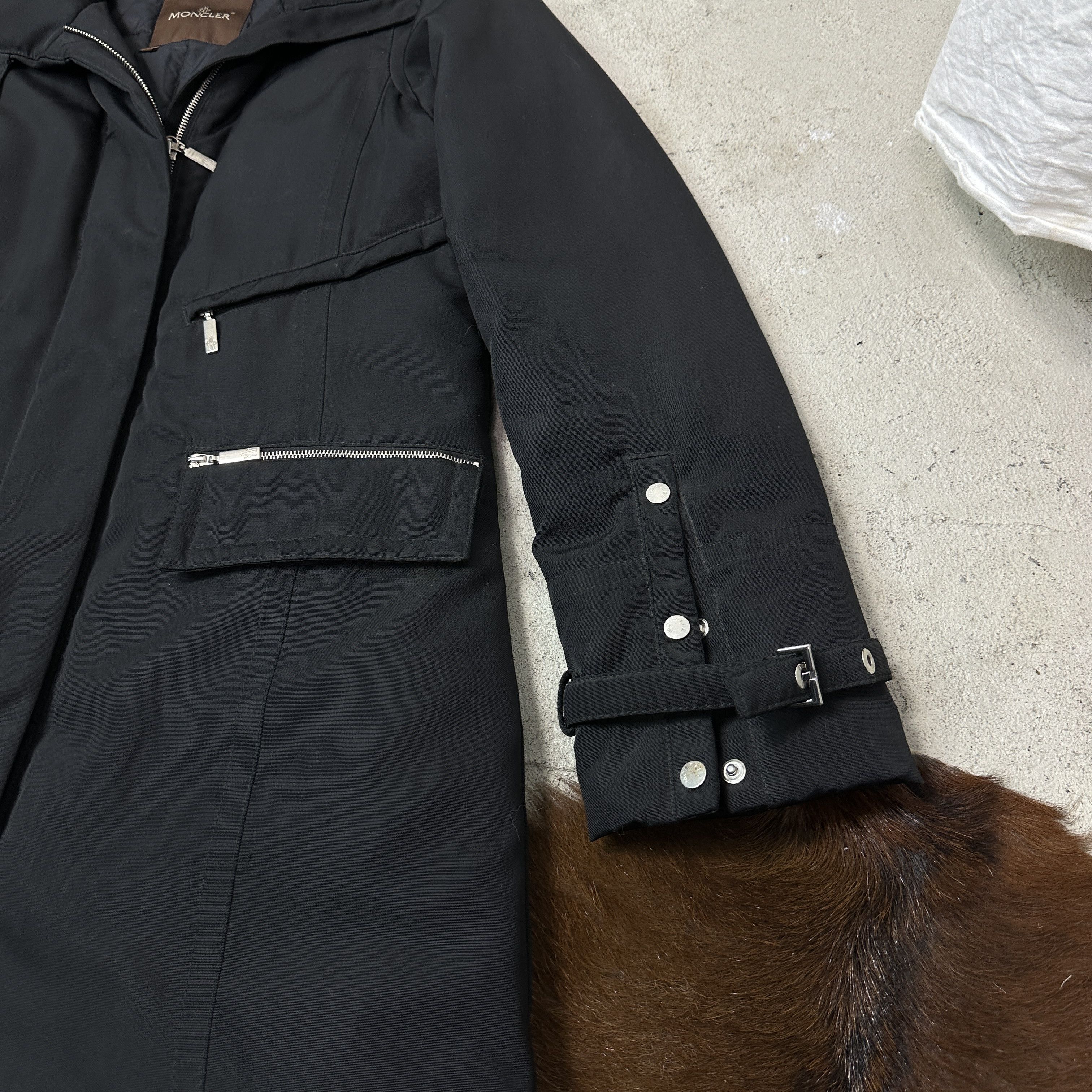 Moncler Vintage Outdoor Women's Moncler Down Coat Y2K Size M / US 6-8 / IT 42-44 - 4 Thumbnail