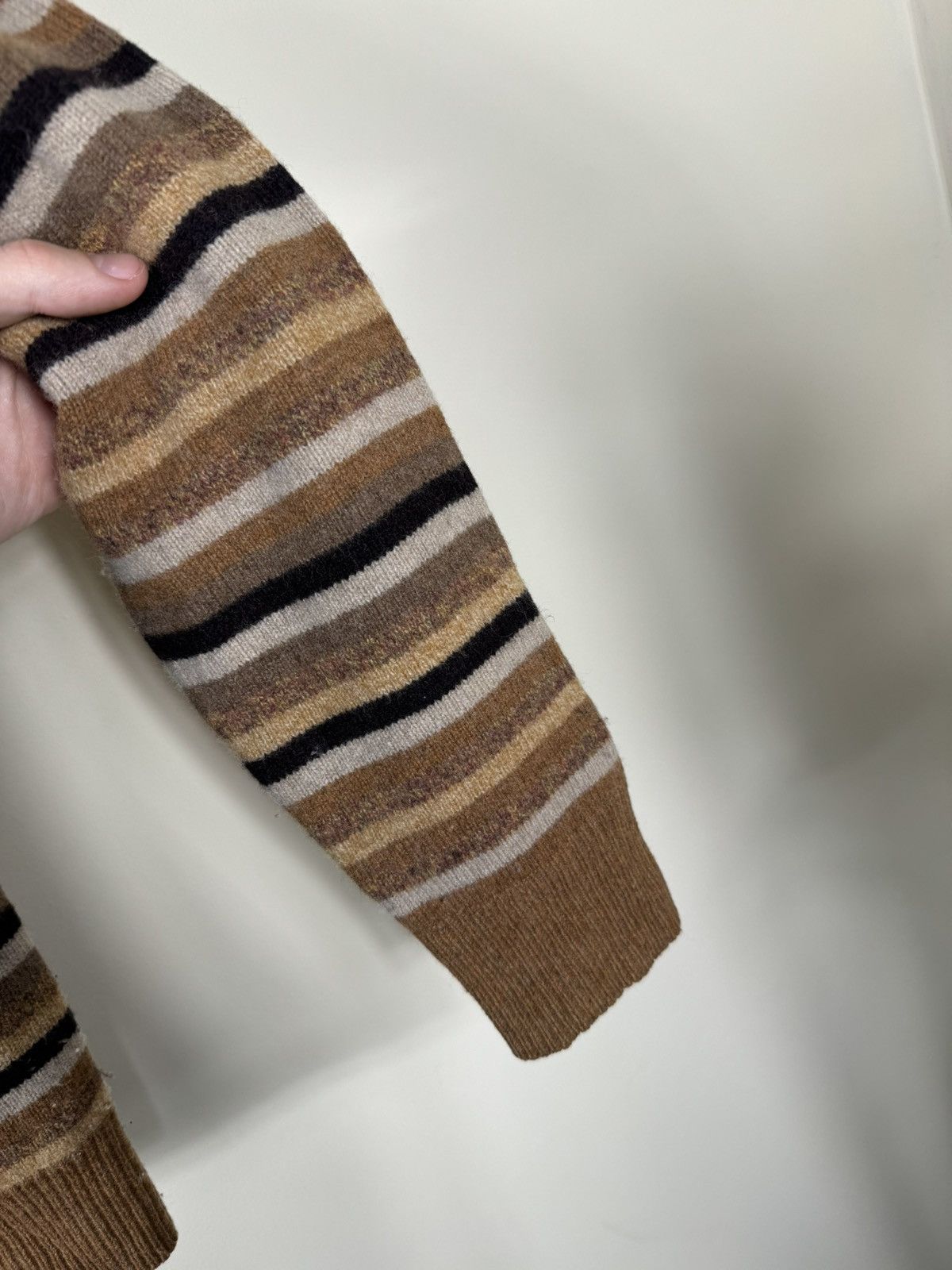 JW Anderson × Japanese Brand × Uniqlo JW ANDERSON x Uniqlo Stripped Multicolor Sweater Size US M / EU 48-50 / 2 - 3 Thumbnail