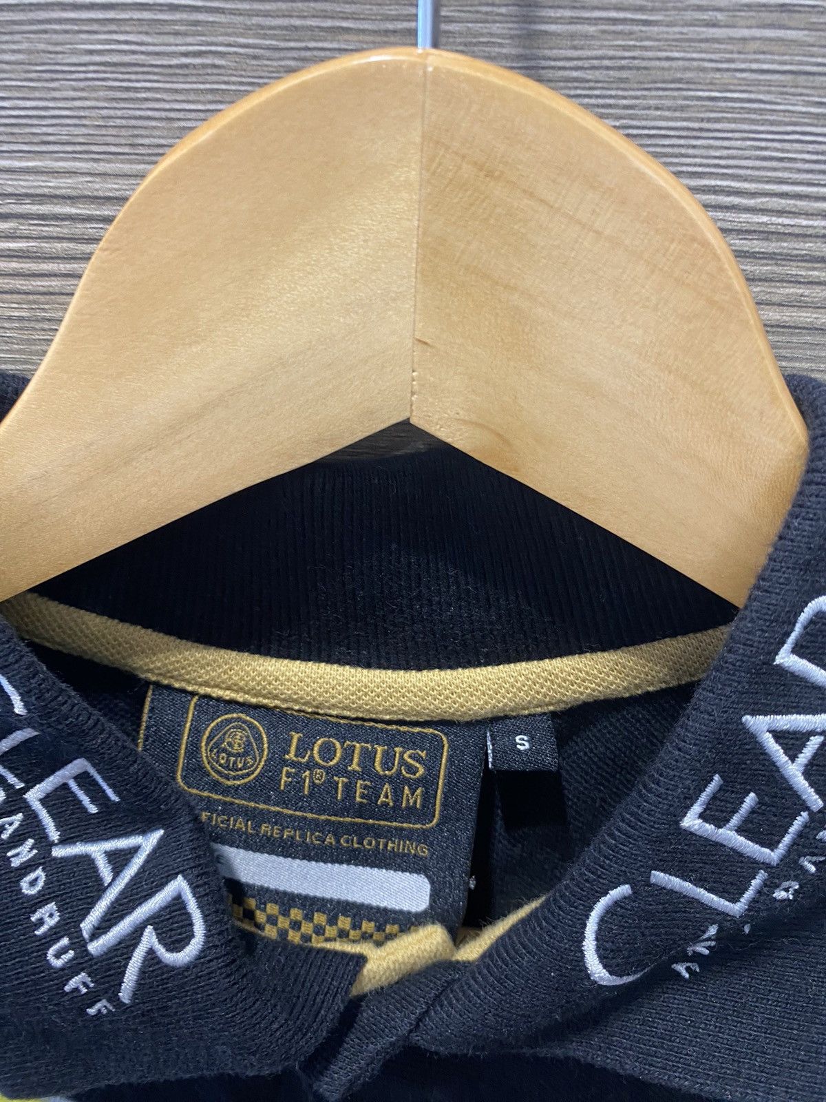 Formula 1 × Vintage Vintage Lotus Renault Formula 1 Racing Polo Romain Grosjan Size US S / EU 44-46 / 1 - 5 Thumbnail
