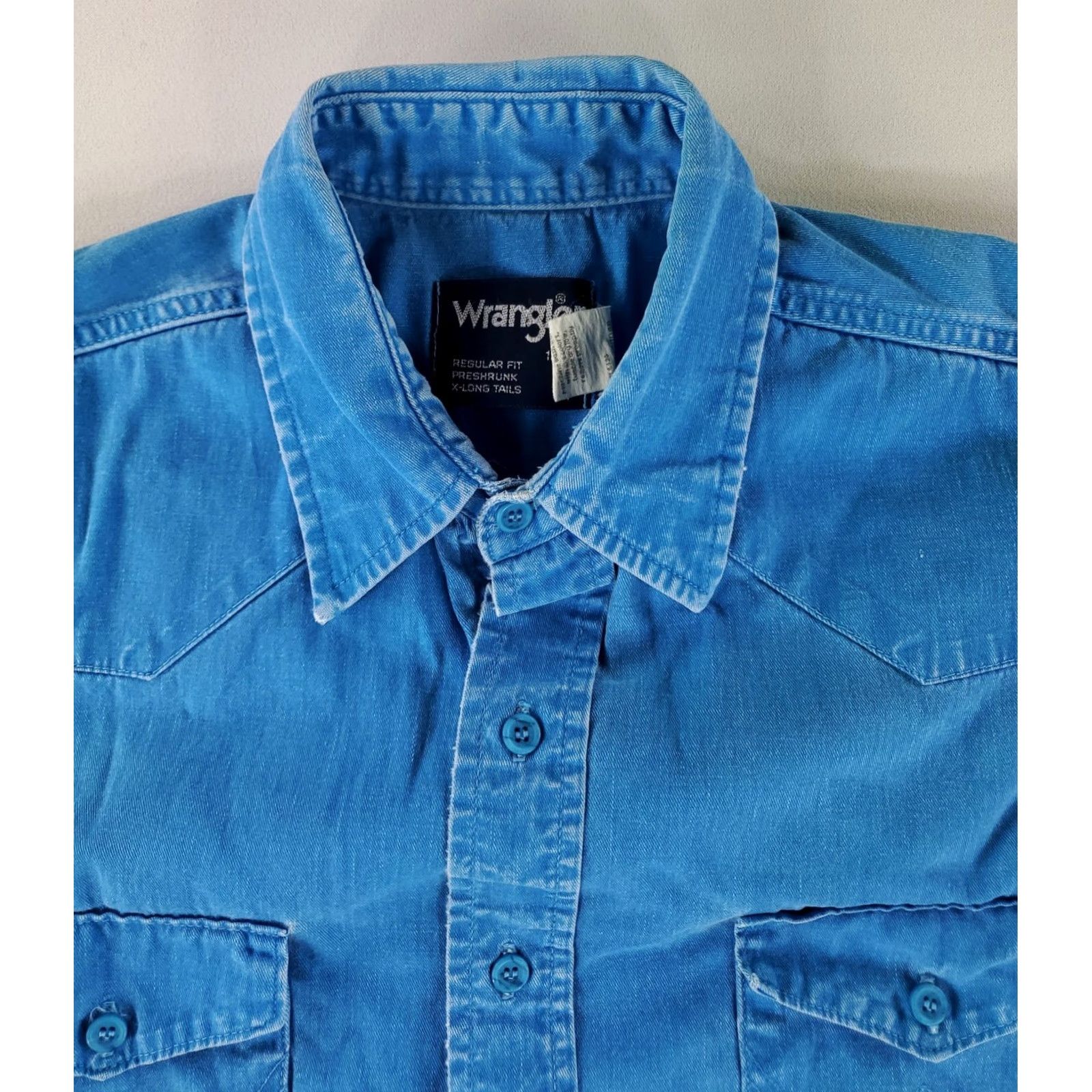 Wrangler Wrangler Shirt Button-Up Faded Sky Blue Twill Mens L Blue Long Sleeve 16-35 Size US L / EU 52-54 / 3 - 4 Thumbnail