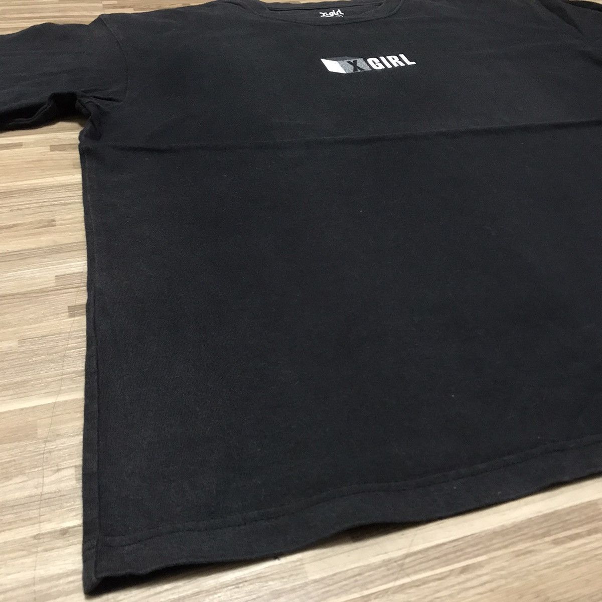 Girl Skateboards × Santa Cruz Skateboards XGIRL SKATEBOARDS CENTER LOGOS VERY RARE TEE Size US L / EU 52-54 / 3 - 5 Thumbnail