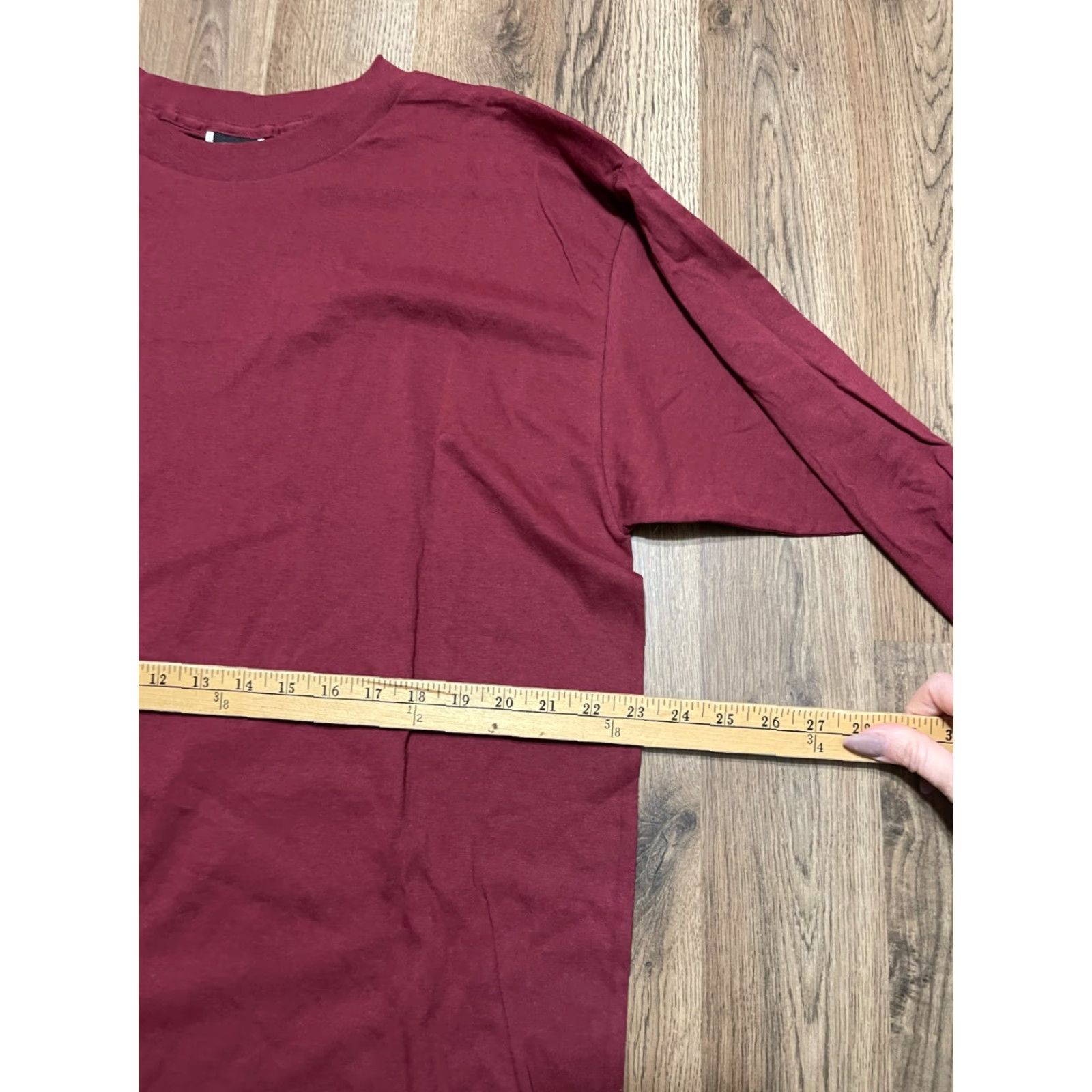 Nike Nike Shirt, Men’s Size Large, Red, Long Sleeve, Crew Neck, T-Shirt, Regular, Solid, Nike Mens L Red Long Sleeve Crew Neck Shirt Size US L / EU 52-54 / 3 - 5 Thumbnail