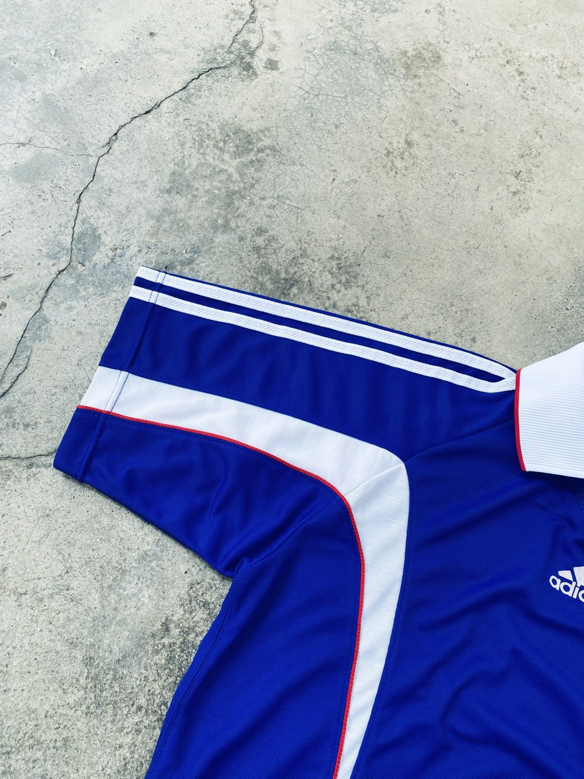 Adidas Vintage 1999-00 Adidas JFA Home Jersey Size US M / EU 48-50 / 2 - 12 Thumbnail