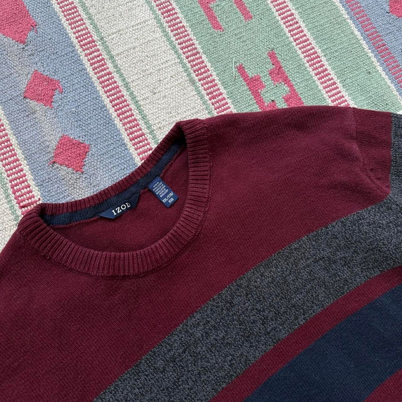 Vintage Vintage Y2K Navy Red baggy oversized Raw Knit Skater Sweater Size US XXL / EU 58 / 5 - 6 Thumbnail