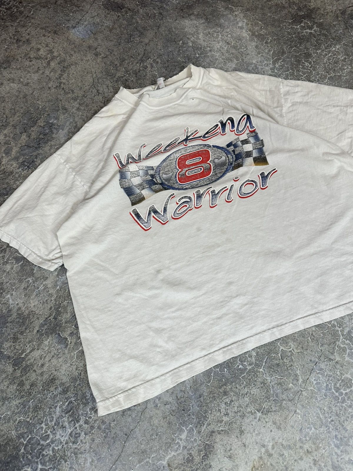 Vintage Vintage Cropped Distressed 8Ball Weekend Warrior Tee Size US XL / EU 56 / 4 - 3 Thumbnail