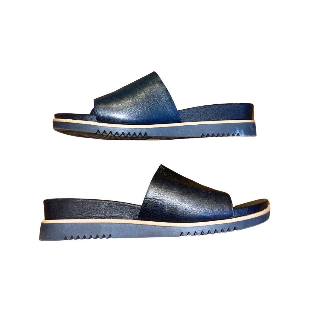 Eileen Fisher Eileen Fisher Soft Tumbled Leather Wedge Slide SZ 6 Toe slip Size US 6 / IT 36 - 2 Thumbnail