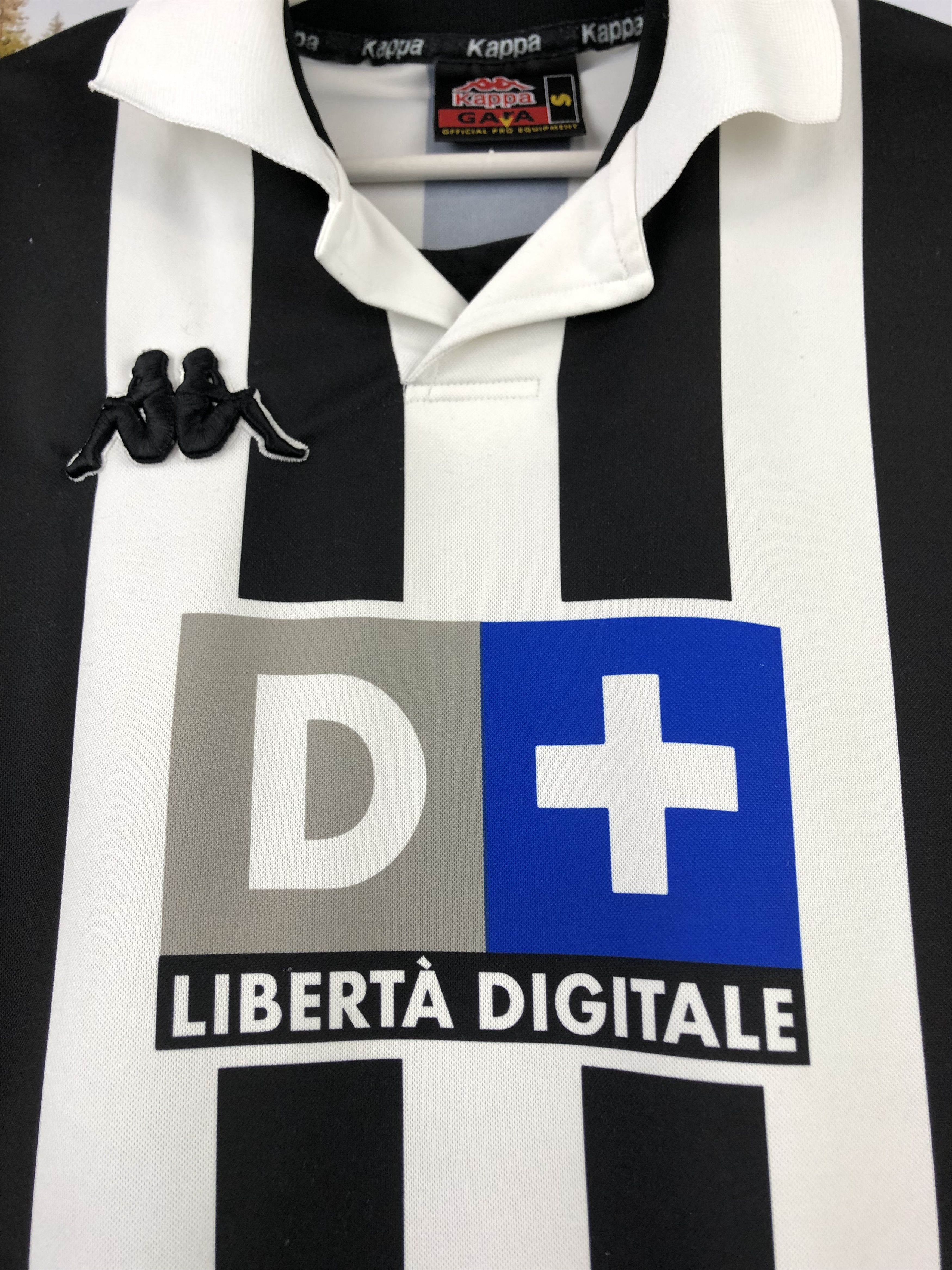 Kappa Juventus football shirt 1998 Soccer Maglia Kappa Long Sleeve Size US S / EU 44-46 / 1 - 5 Thumbnail