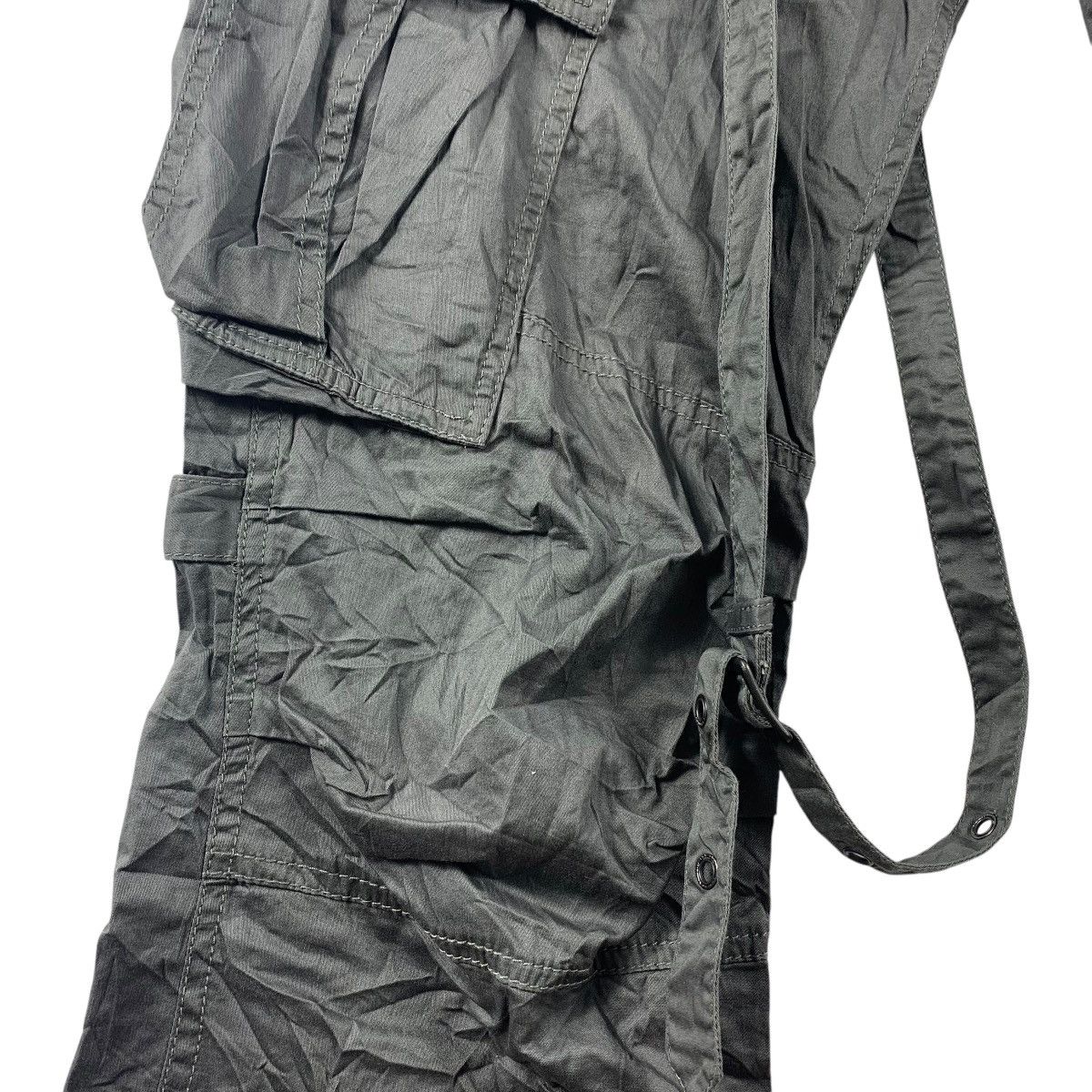 Japanese Brand CHILDERIC ll bondage cargo pants Size US 31 - 10 Thumbnail