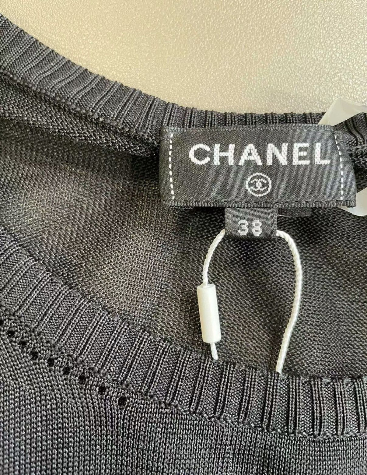 Chanel Chanel Classic Black Ruffle Trim Lightweight Knit Top J33 Size S / US 4 / IT 40 - 6 Thumbnail