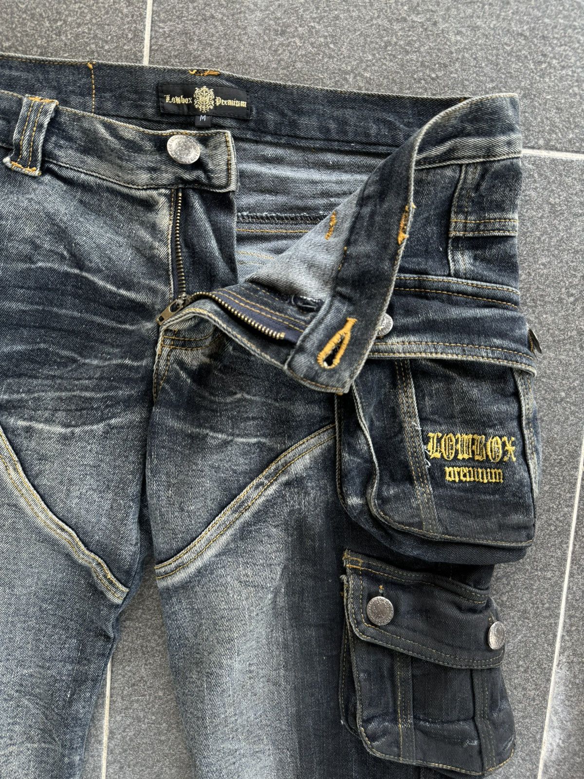 If Six Was Nine Vintage Lowbox Bondage Cargo Flared Denim Jeans Size US 32 / EU 48 - 7 Thumbnail