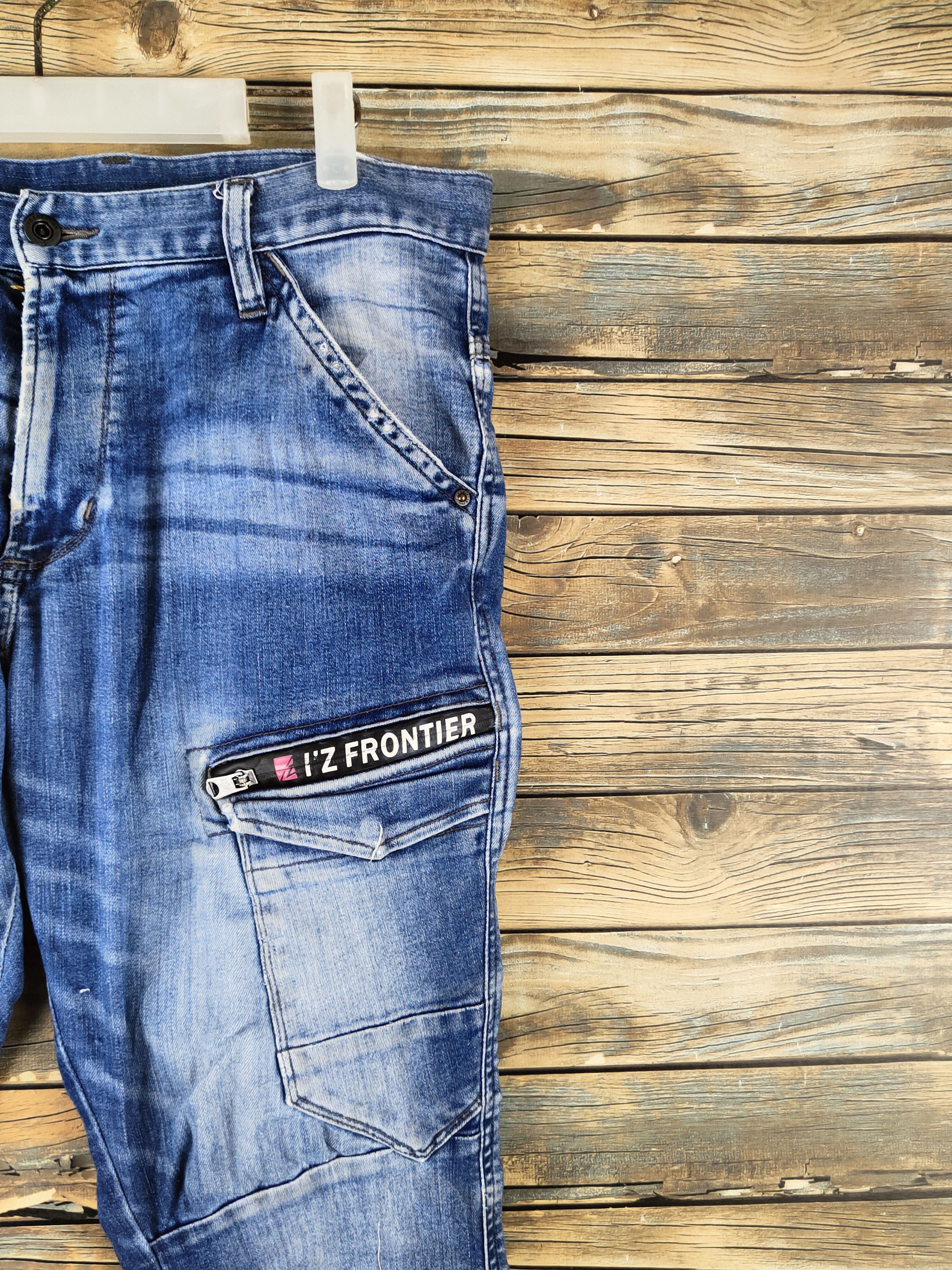Japanese Brand I'z Frontier Blue Distressed Ripped Jeans #S2927 Size US 35 - 8 Thumbnail