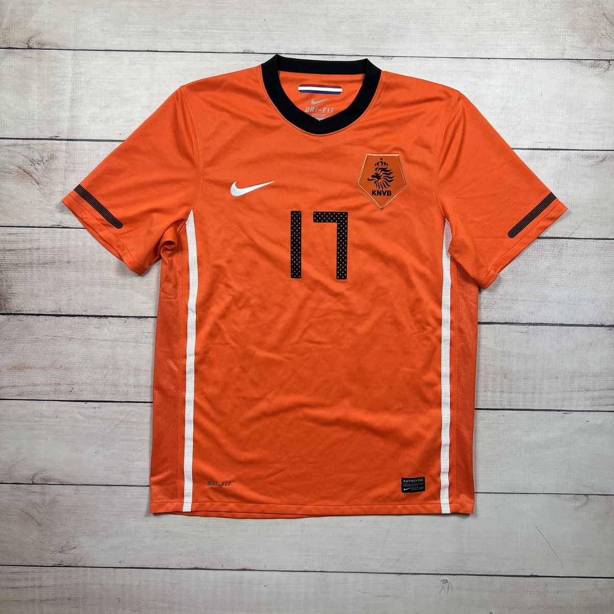 Nike Nike Netherlands Huntelaar 17 Jersey Kit Tee Tshirt Orange Size US M / EU 48-50 / 2 - 2 Thumbnail