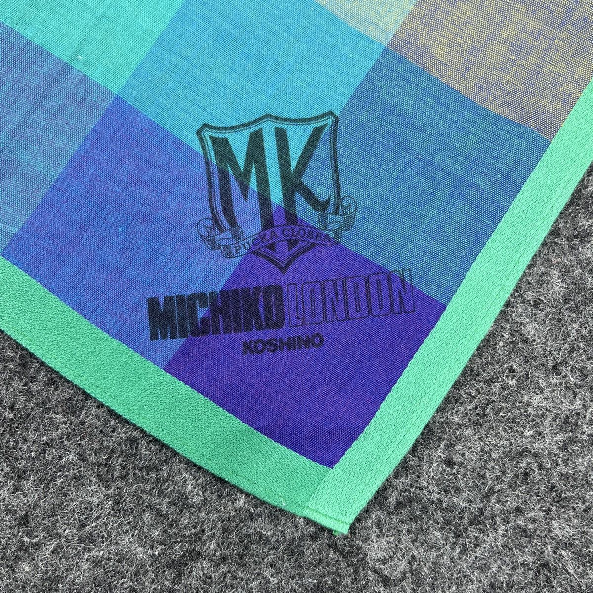 Michiko Koshino London × Vintage Michiko Koshino Handkerchief / Bandana / Neckerchief B136 Size ONE SIZE - 4 Thumbnail