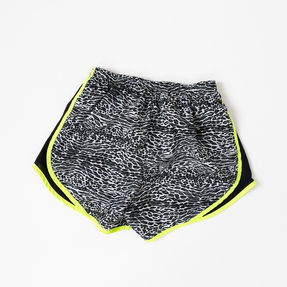 Nike Nike Womens Dri Fit Running Shorts Animal Print Neon Trim Size 27" / US 4 / IT 40 - 2 Thumbnail