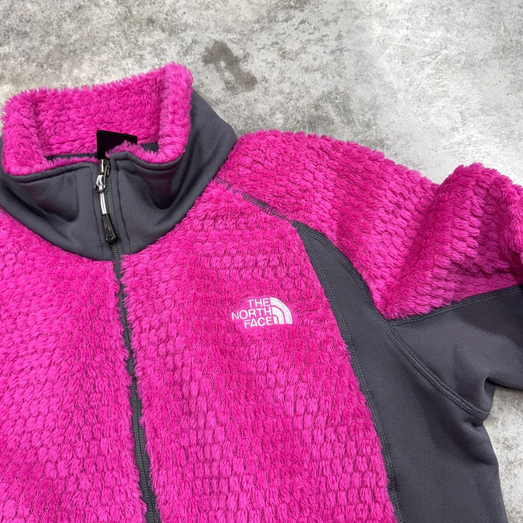 The North Face VINTAGE The North Face Jacket Womens XL Pink Fuzzy Fleece Softshell Full Zip Warm Hybrid Size XL / US 12-14 / IT 48-50 - 2 Thumbnail
