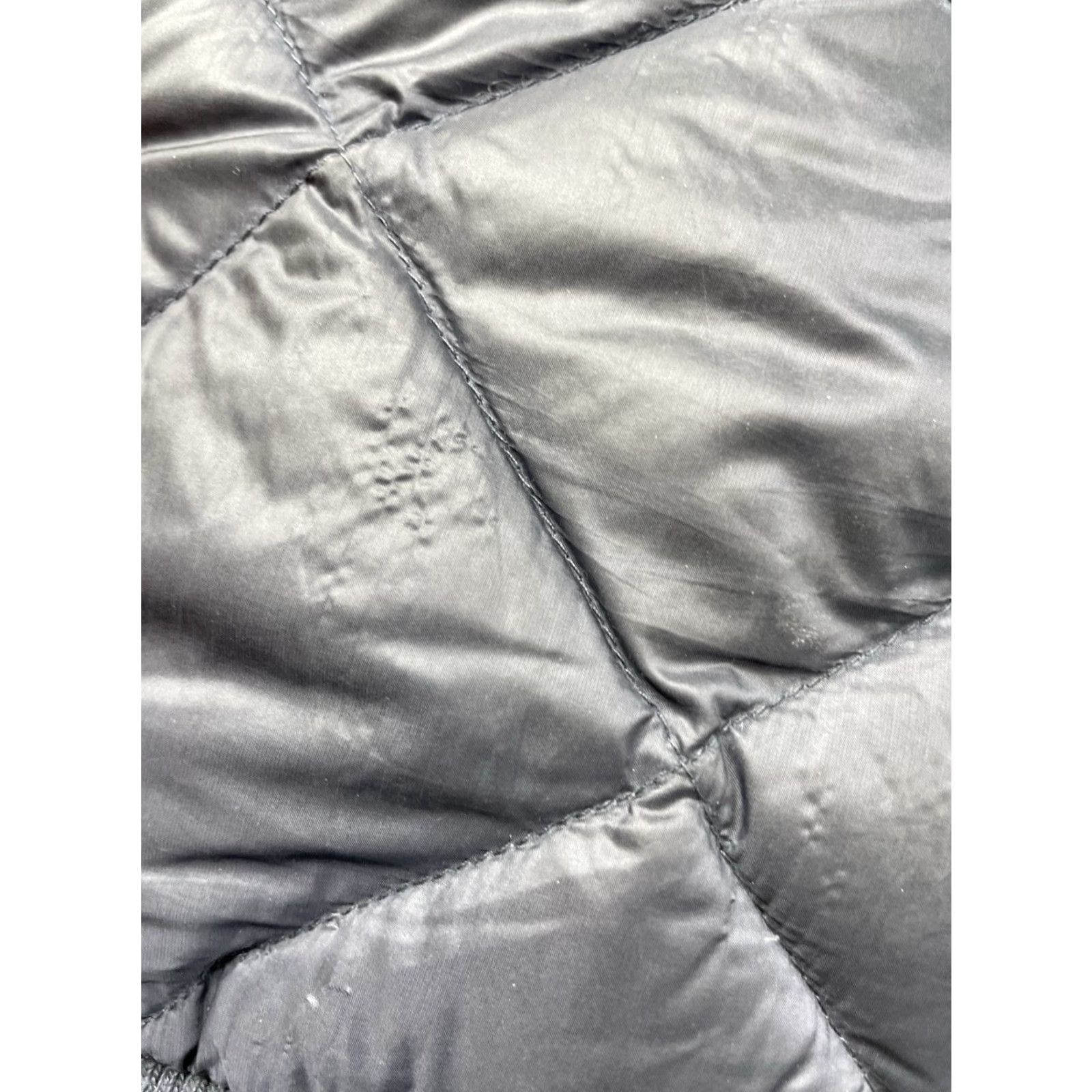 Patagonia Patagonia Vest Womens M Blue Down Quilted Full Zip Prow Bomber Quilted Down Vest Size M / US 6-8 / IT 42-44 - 4 Thumbnail