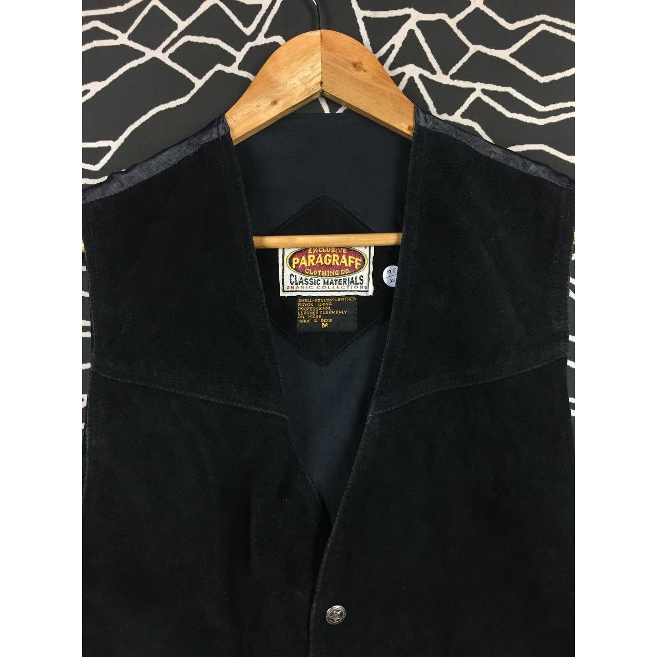 Leather Vintage Paragraff Clothing Leather Suede Snap Button Vest Size US M / EU 48-50 / 2 - 3 Thumbnail