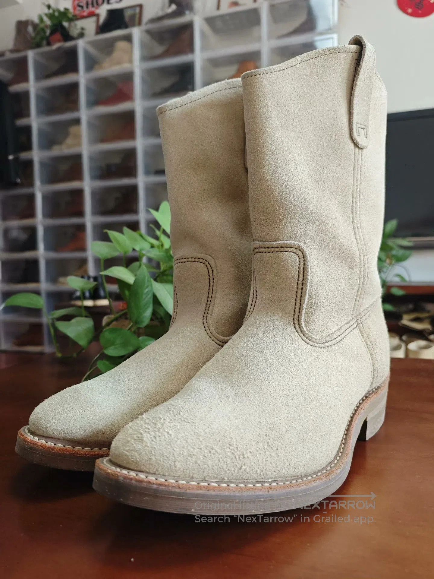 Red Wing Redwing 8156 Western Work Boots. Size US 9.5 / EU 42-43 - 2 Thumbnail