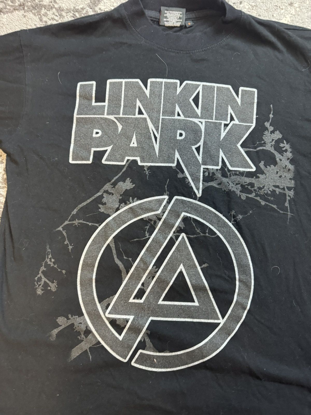 Band Tees × Vintage Vintage Linkin Park Graphic Y2K Tee T-shirt Size US S / EU 44-46 / 1 - 2 Thumbnail