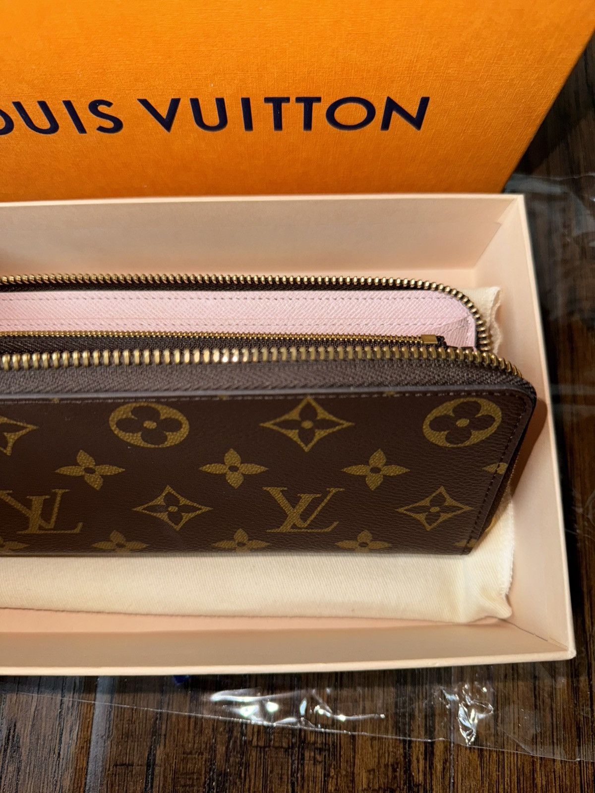 Louis Vuitton Louis Vuitton Wallet Clemence Size ONE SIZE - 4 Thumbnail