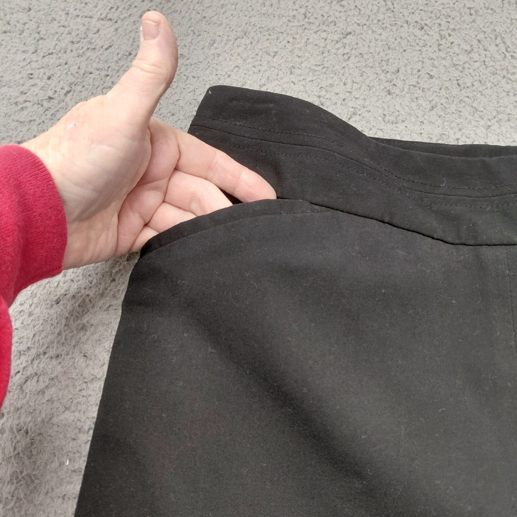 Worthington Worthington Petite Skirt Women 8P Black Pencil Pockets Zipper Preppy Cute Midi Skirt Womens Size 30" / US 8 / IT 44 - 7 Thumbnail