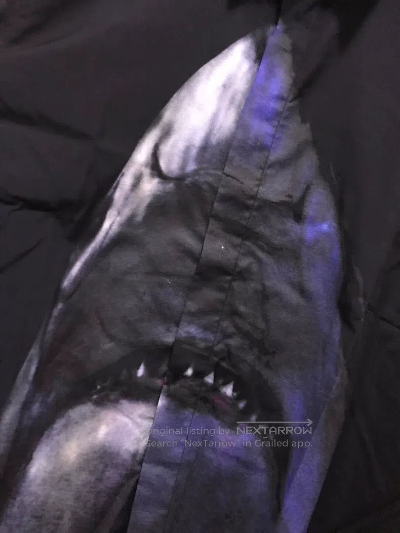 Givenchy Givenchy Shark Shirt Size US XXS / EU 40 - 2 Thumbnail