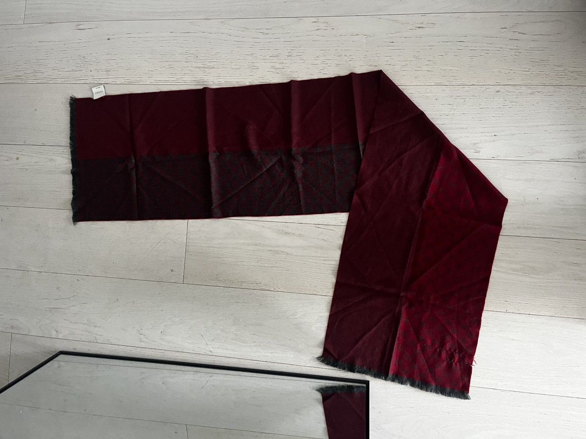 Gucci Beautiful red scarf Size 32 - 5 Thumbnail