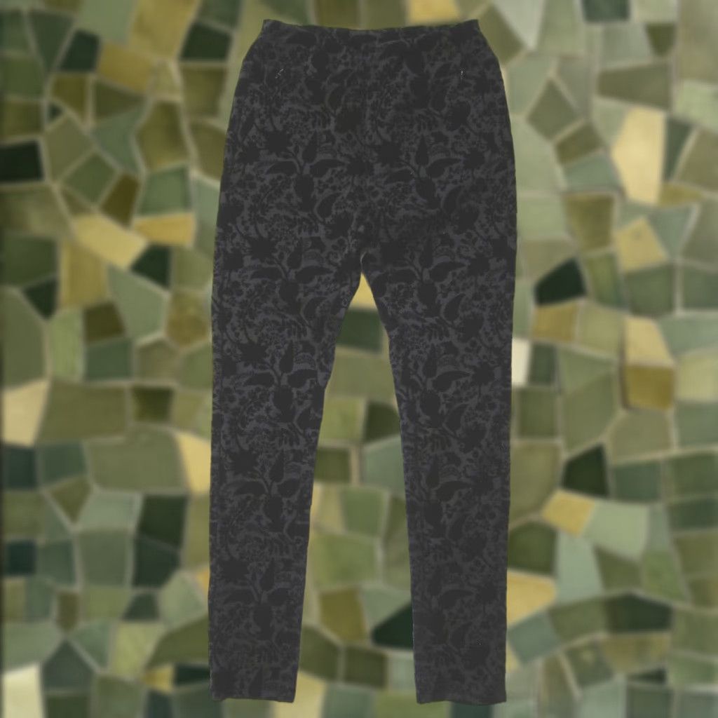 Soft Surroundings Soft Surroundings Black Velvet Stretch Floral Zip Pocket Skinny Pant Women XS Shirt? Size 26" / US 2 / IT 38 - 1 Thumbnail