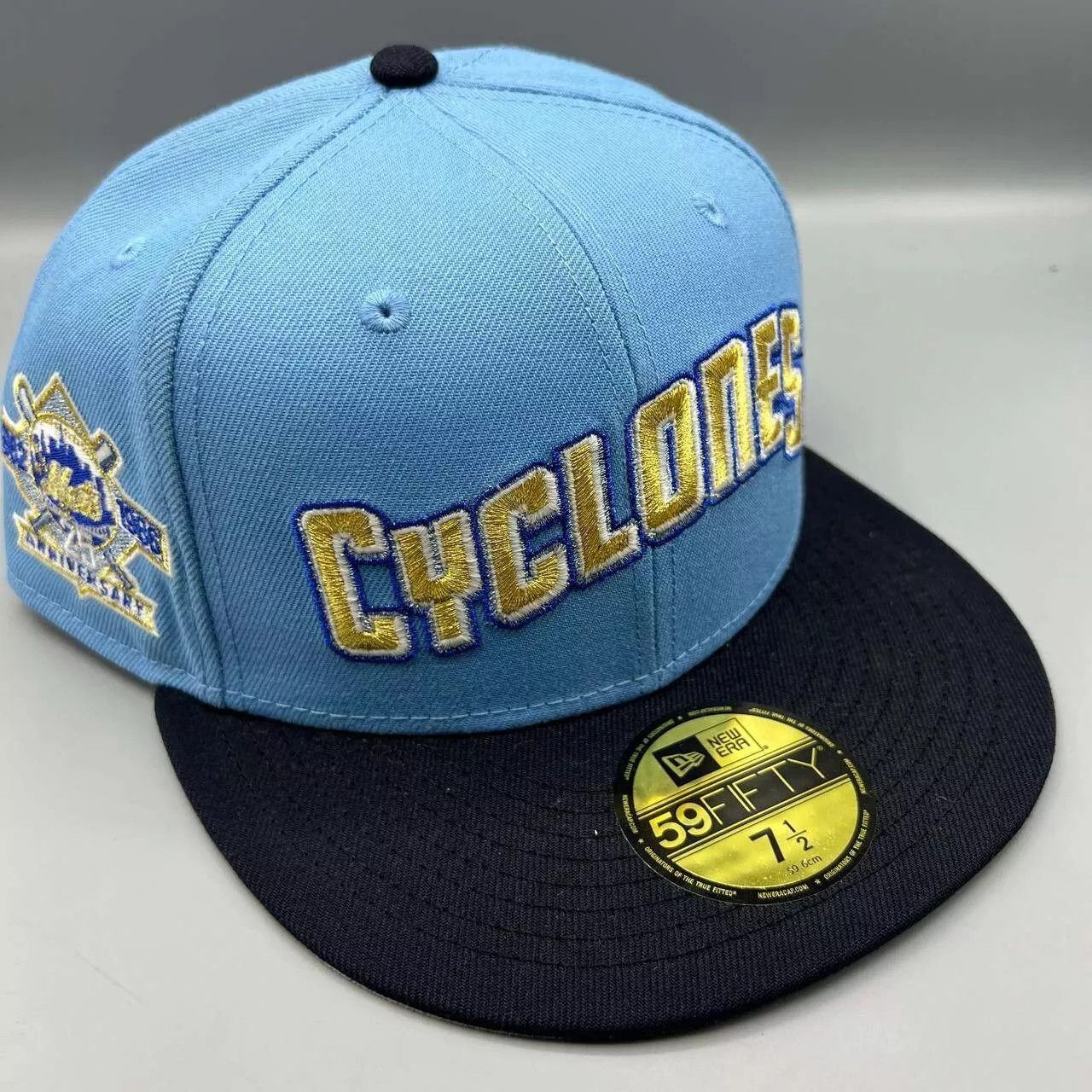 New Era Brooklyn Cyclones Hat Men 7 1/2 Blue Gray MiLB Snap Back Cap Size ONE SIZE - 1 Thumbnail