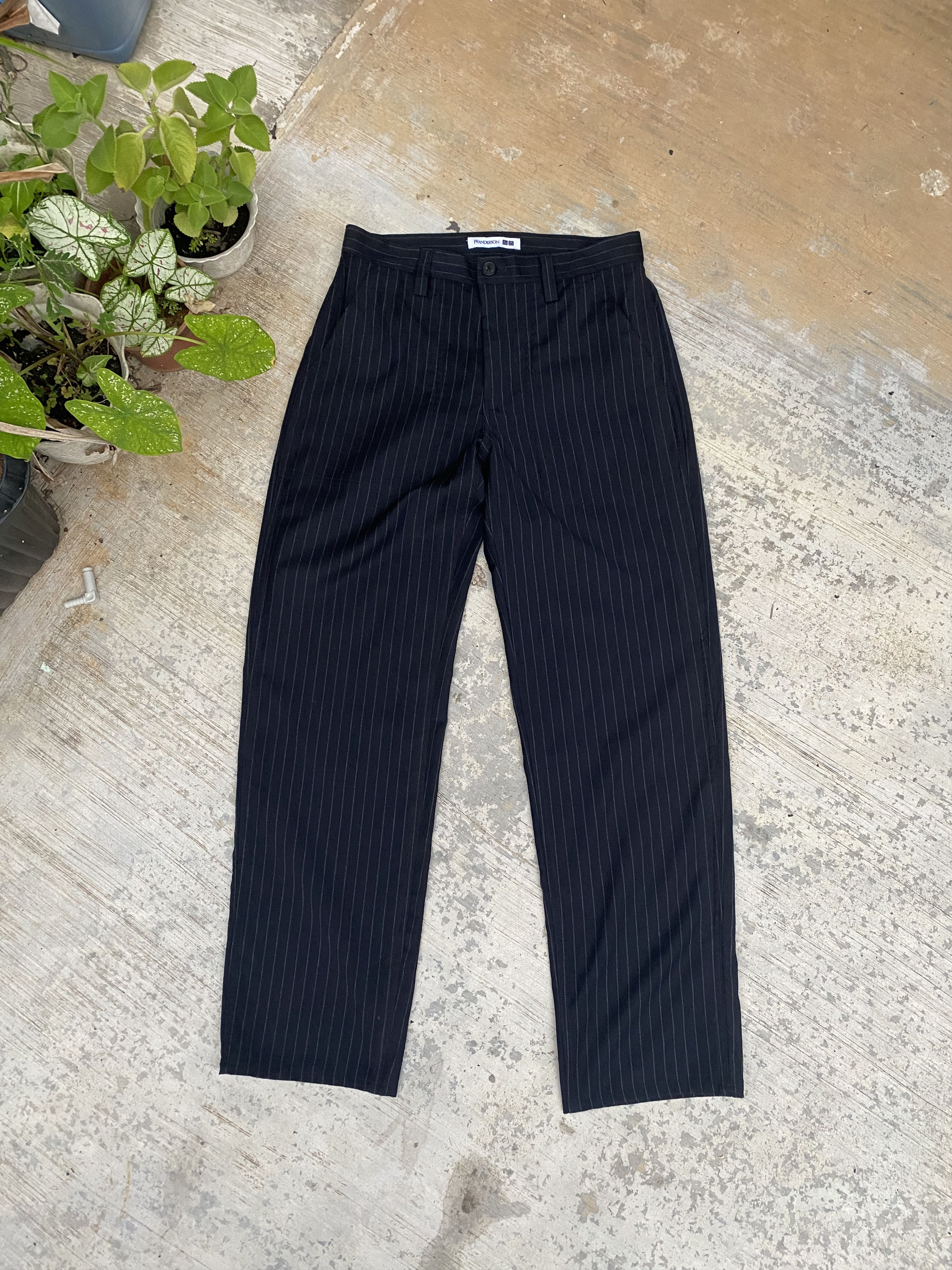 JW Anderson × Uniqlo Uniqlo X J.W.Anderson Pinstripe Trouser Pants Size 28" / US 6 / IT 42 - 1 Thumbnail
