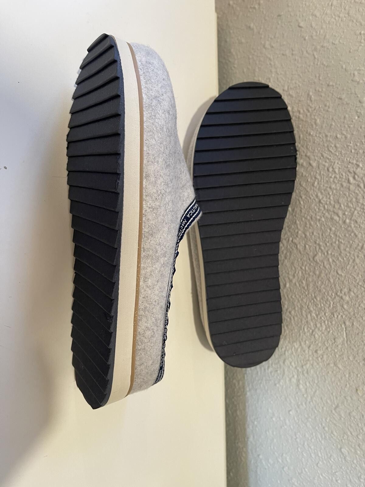 Nautica Nautica Cozy Slip-On House Slippers Size US 7 / IT 37 - 3 Thumbnail