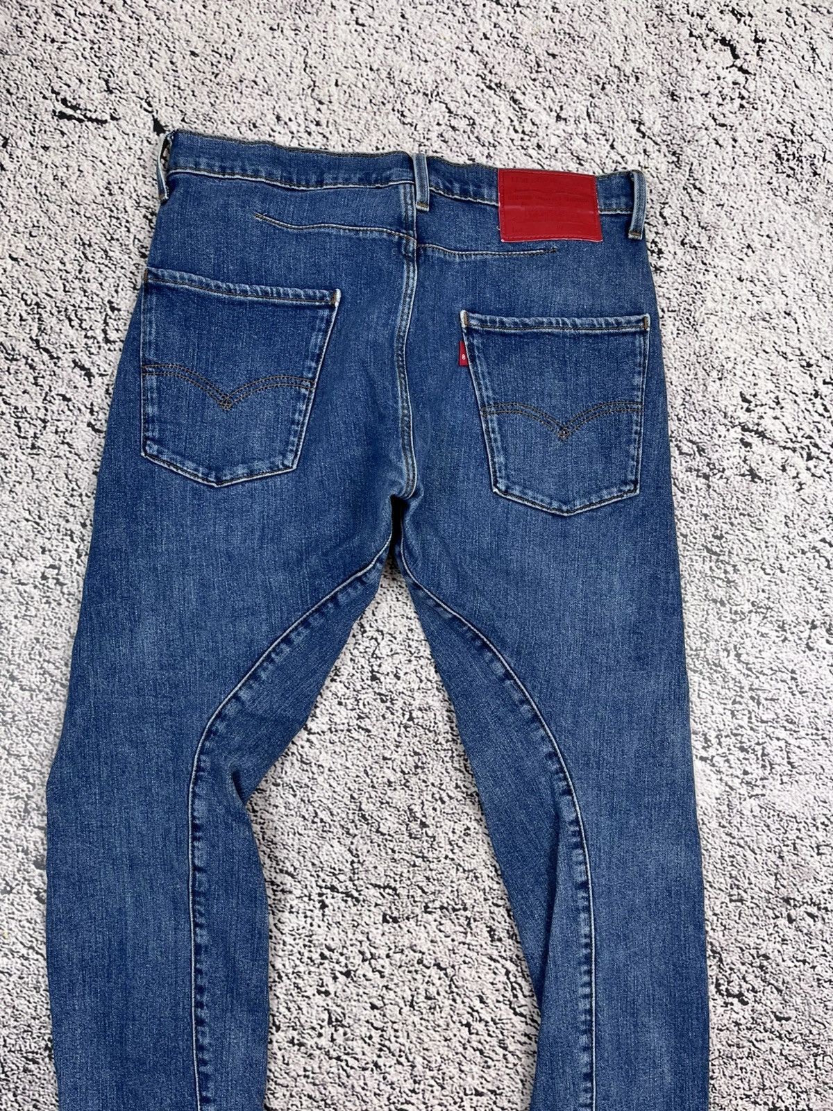 Levi's Vintage Levi's Engineered Vintage Twisted Jeans Size 29 Size US 29 - 9 Thumbnail