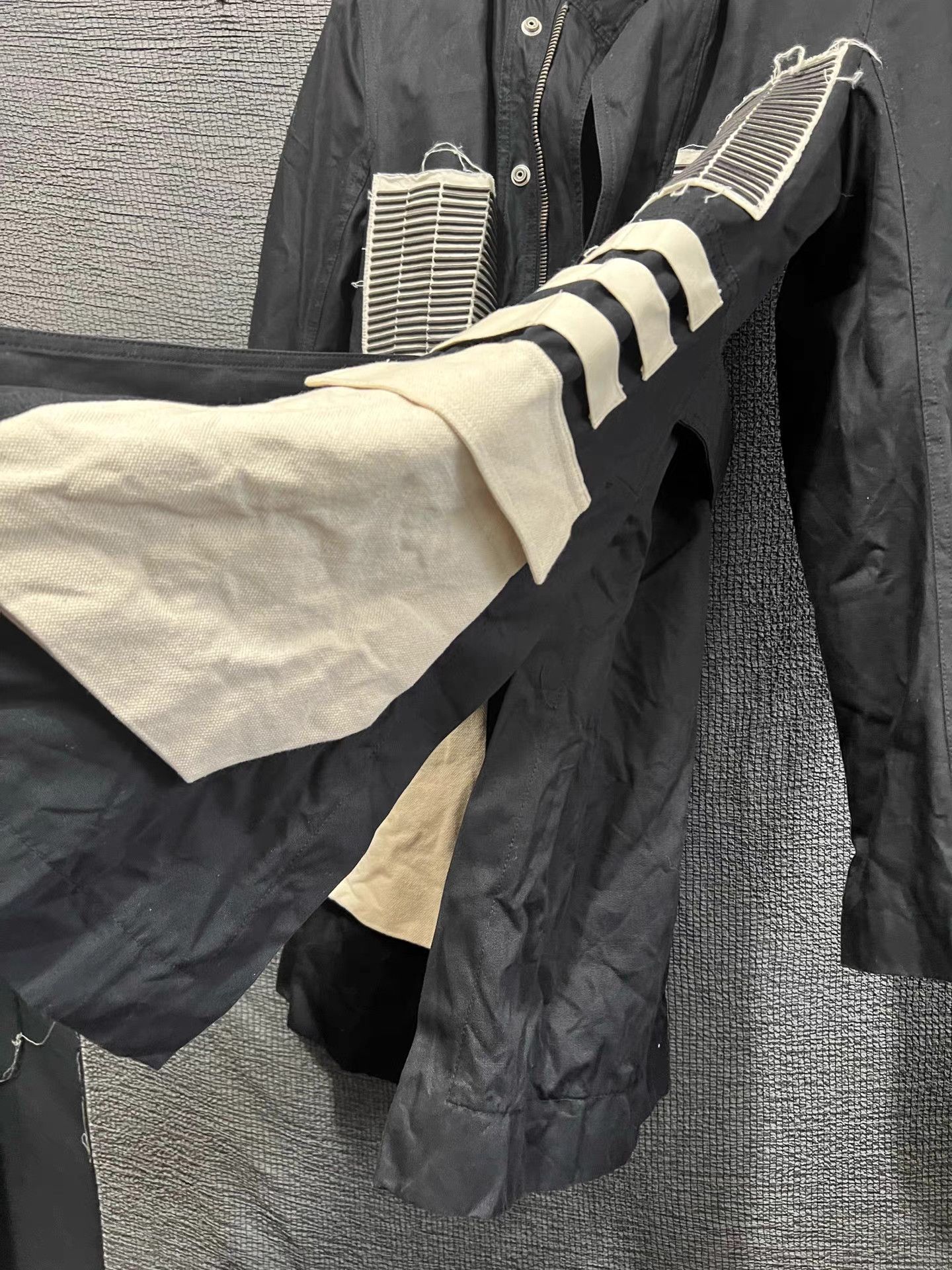 Rick Owens Rick Owens 16SS trench coat Size US M / EU 48-50 / 2 - 9 Thumbnail
