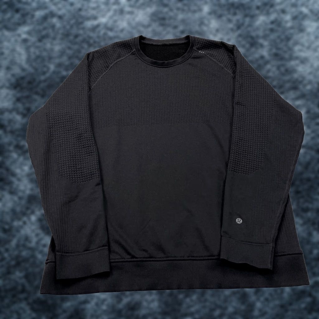 Lululemon Lululemon Sweatshirt Mens XL Black Engineered Warmth Crewneck Pullover Gym Size US XL / EU 56 / 4 - 1 Thumbnail