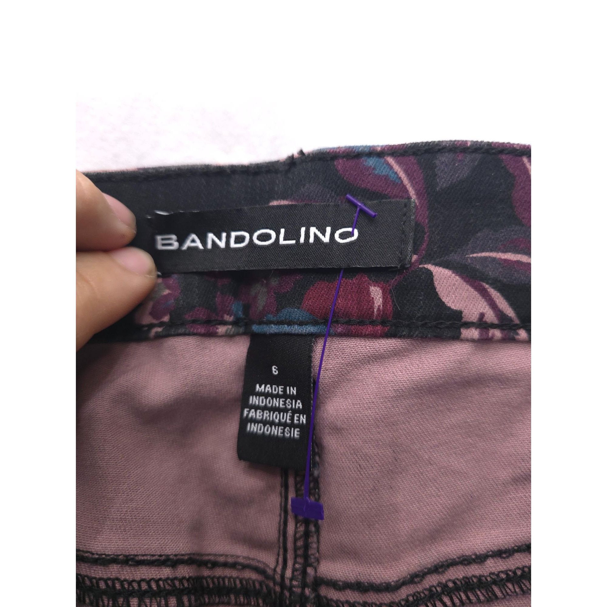 Other Bandolino Womens Amy Floral Print Modern Straight Leg Jeans Size 28" / US 6 / IT 42 - 4 Thumbnail