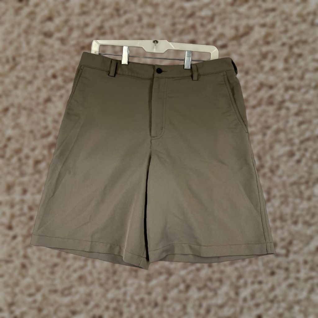 Nike Nike Shorts Adult 32 Beige Golf Pockets 32x10 Swoosh Polyester Vintage Regular Unisex Mens Womens 90s? Size US 32 / EU 48 - 1 Thumbnail