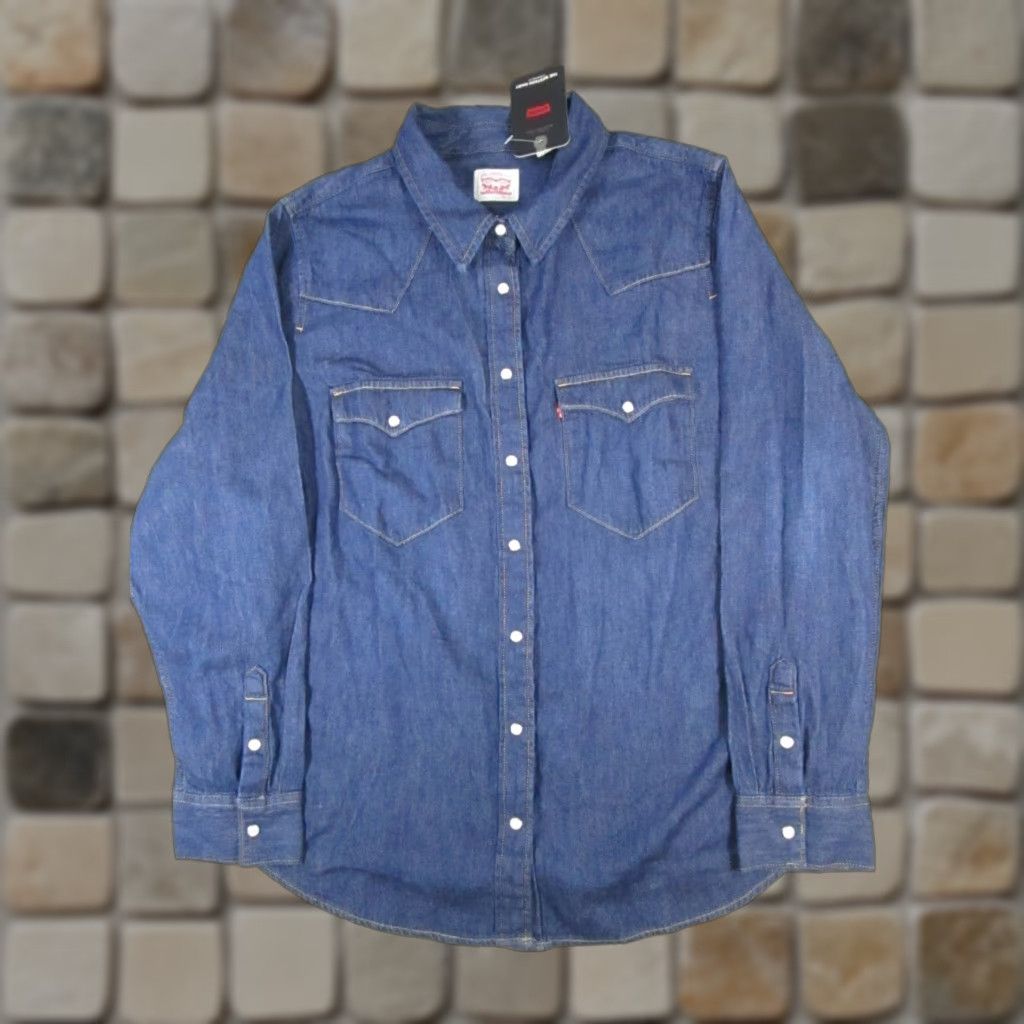 VINTAGE Levi's Shirt Woomens 1X Blue Cotton Denim Pearl Snap New