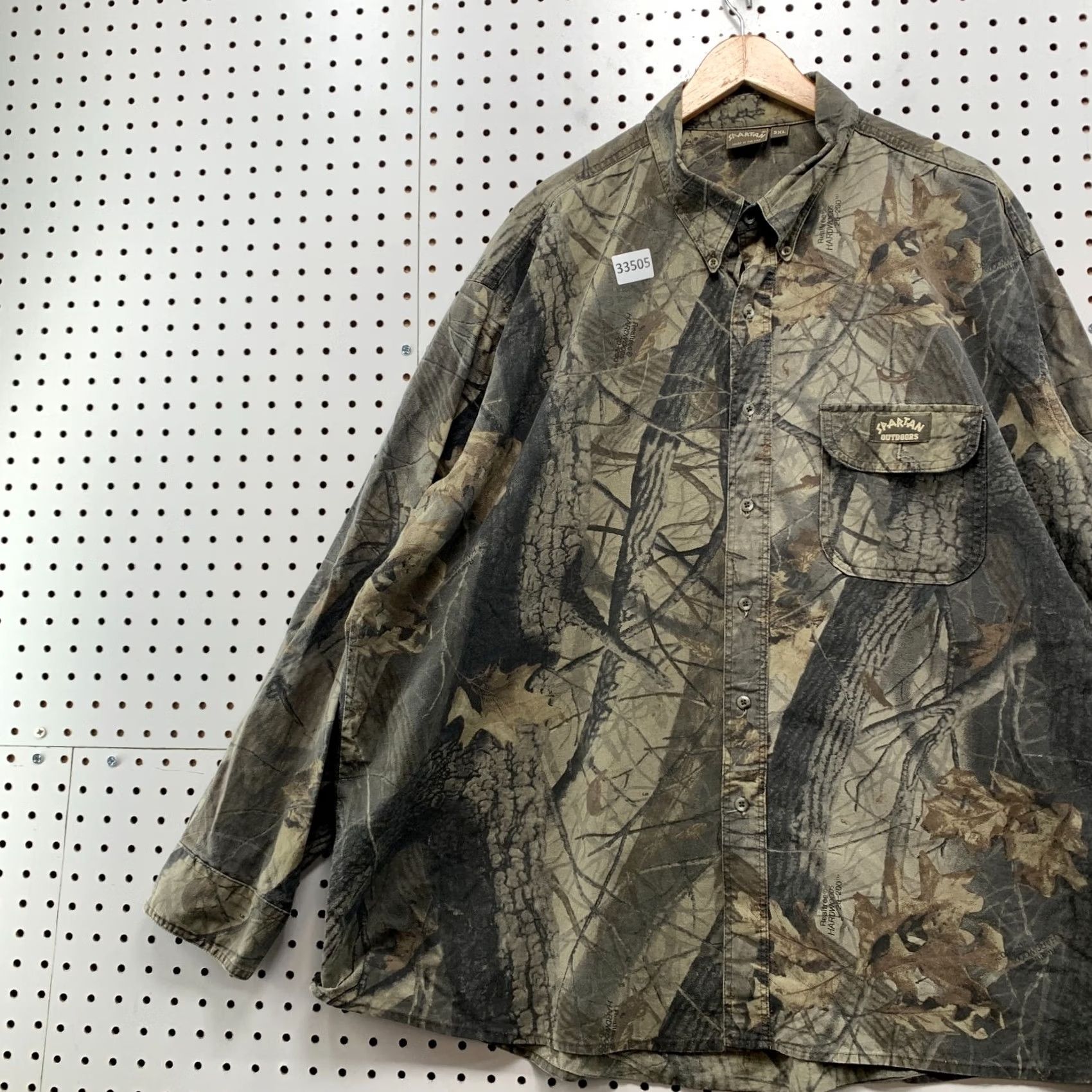 Vintage VINTAGE Spartan Camouflage Button-Down Shirt Mens 3XL Camouflage USA 30.5x32.5 Size US XXL / EU 58 / 5 - 3 Thumbnail