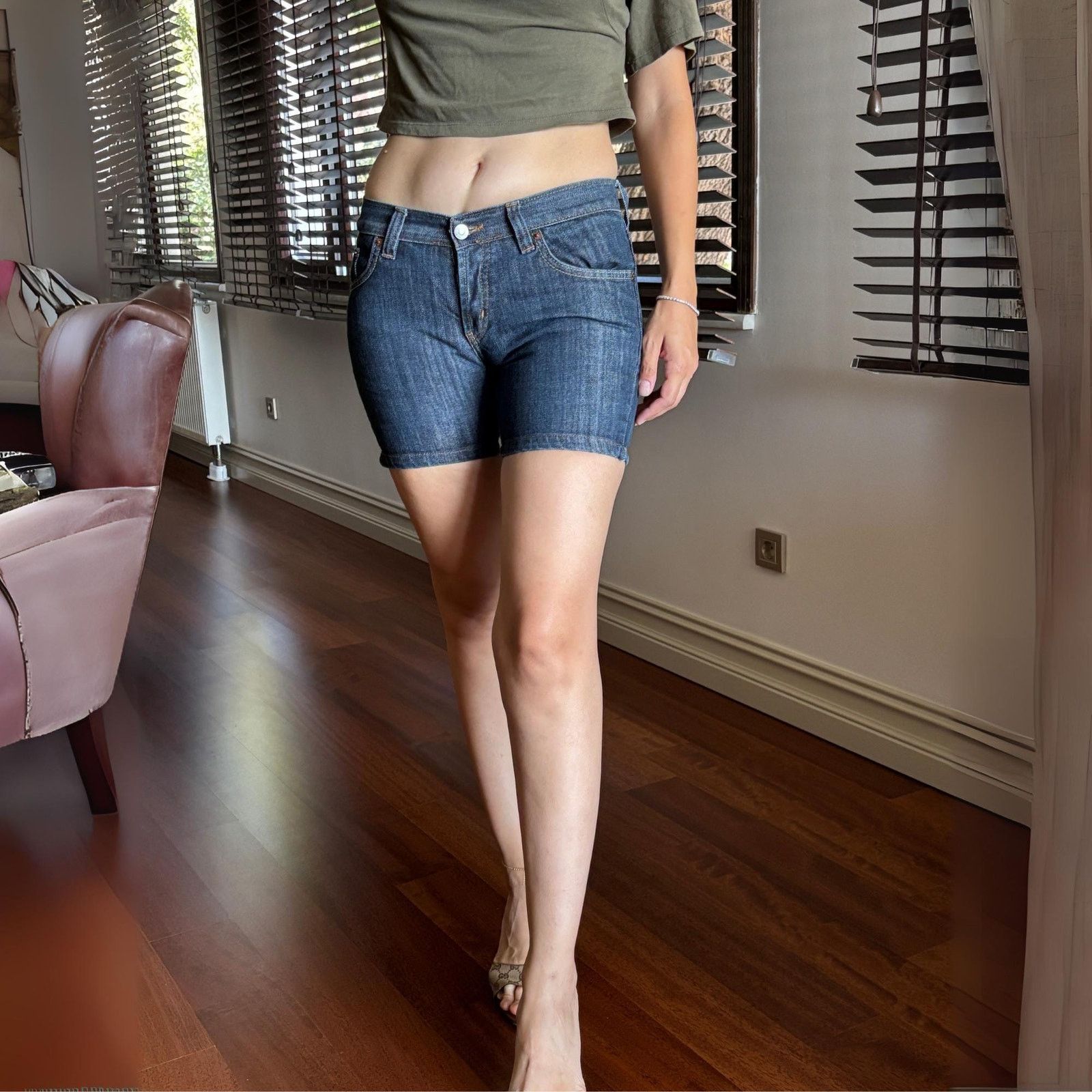 Levi's Levi's 501 Shorts W29 USA Made 1996 Raw Hem Dark Wash Rare Size US 29 - 1 Thumbnail