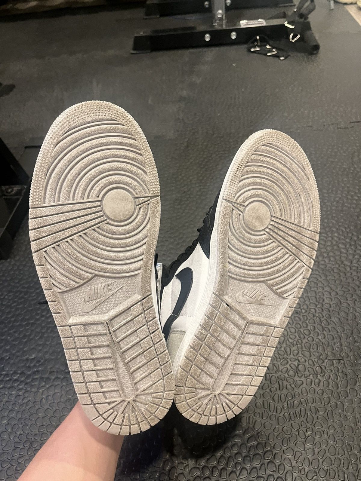 Jordan Brand JORDAN 1 STAGE HAZE CLEANNNN Size US 9 / EU 42 - 4 Thumbnail