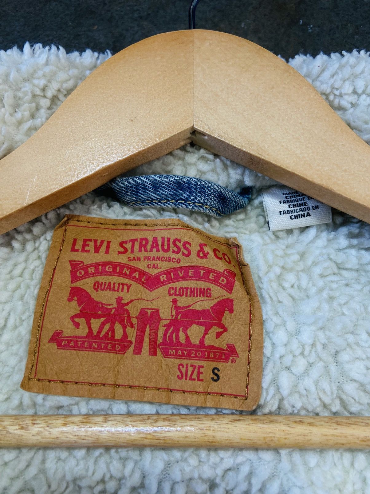 Levi's Levis Sherpa Lined Snap Button Trucker Jacket Size US S / EU 44-46 / 1 - 15 Thumbnail