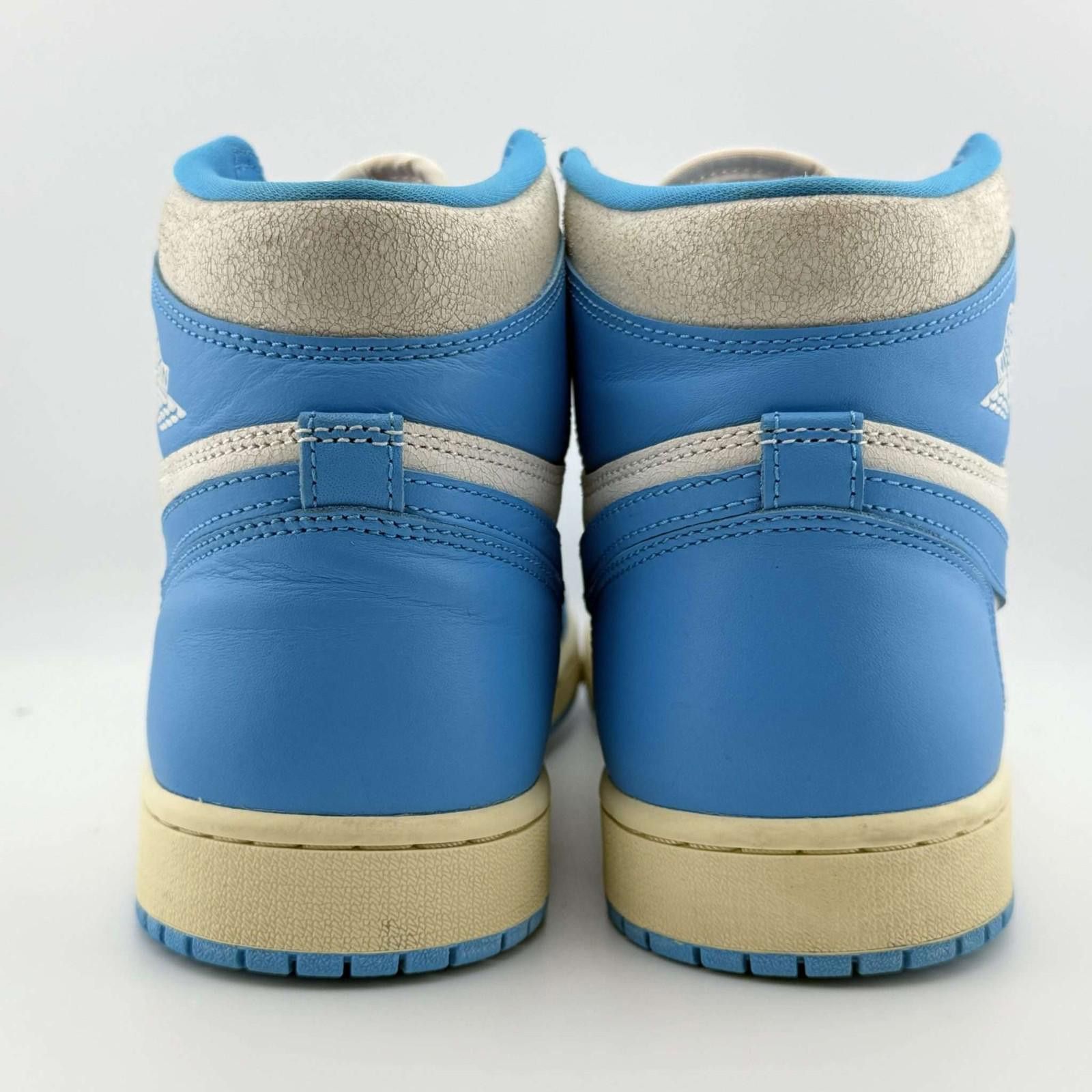 Nike Nike Air Jordan 1 Retro High OG Powder Blue 10.5 Used Size US 10.5 / EU 43-44 - 5 Thumbnail