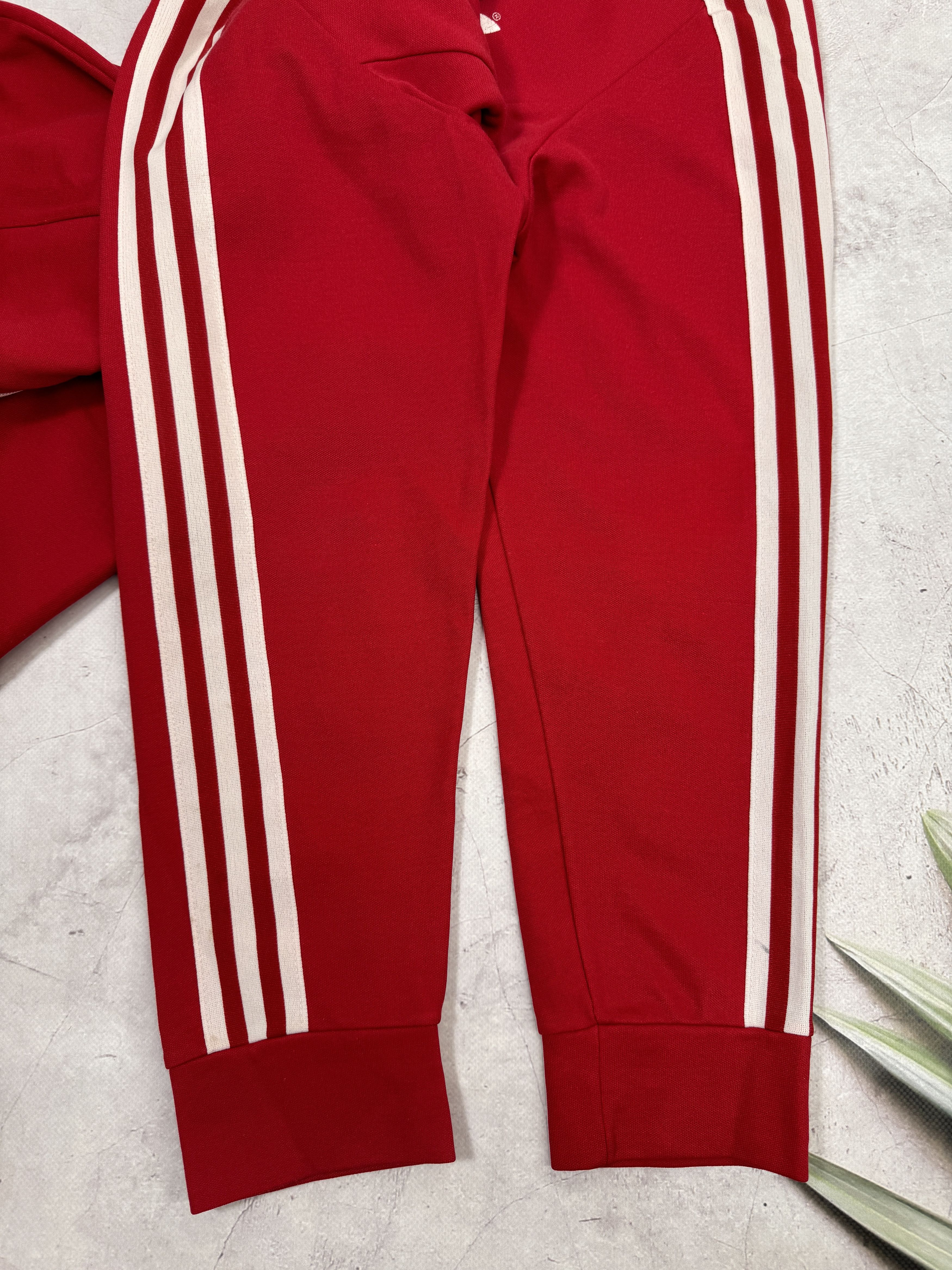 Adidas 80s Adidas Track Jacket HONG KONG Red Color & White Stripes Size US M / EU 48-50 / 2 - 11 Thumbnail