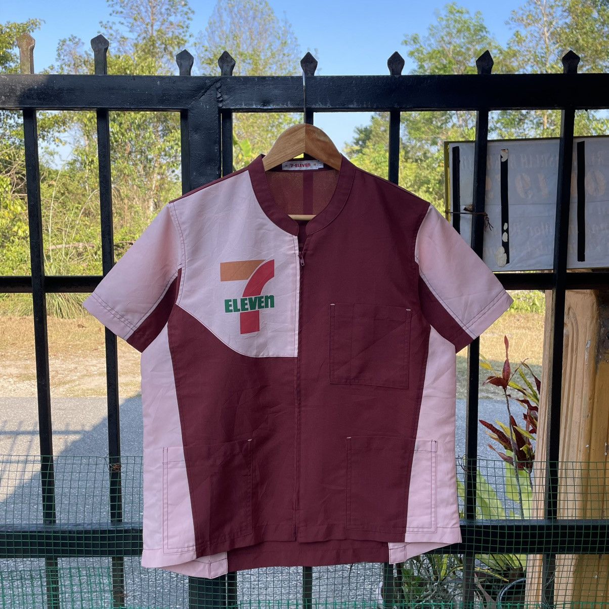 Japanese Brand 🔥Seven Eleven Big Logo Full Zipper Uniform Work Shirts Size US S / EU 44-46 / 1 - 3 Thumbnail